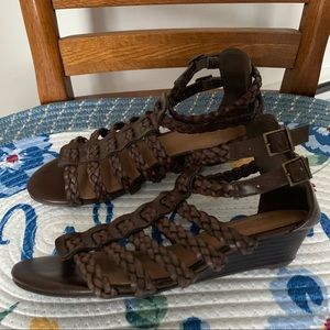 Women’s 7W Wide CATO Brown Braided Super Strappy Ankle Strap Boho Buckle Sandals